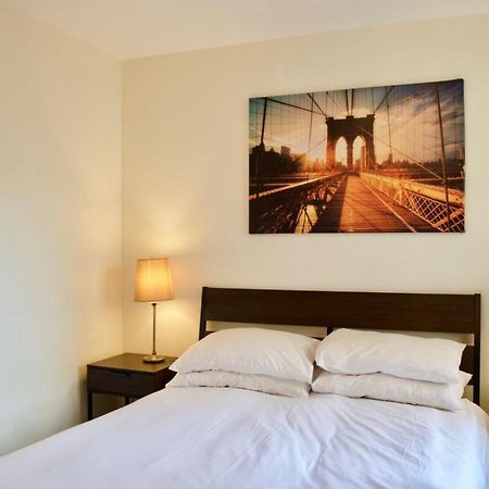 Modern 2 Bedroom City Centre Flat エディンバラ エクステリア 写真