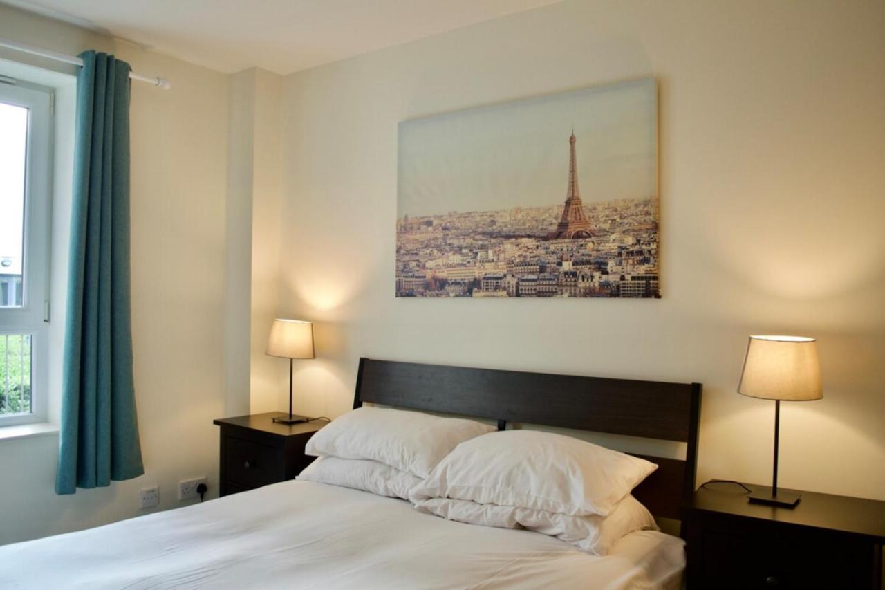 Modern 2 Bedroom City Centre Flat エディンバラ エクステリア 写真