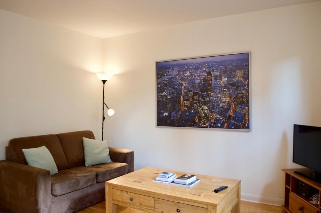 Modern 2 Bedroom City Centre Flat エディンバラ エクステリア 写真